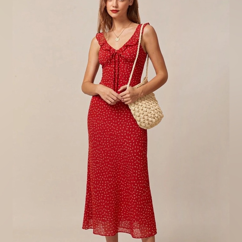 Rihoas Red Floral V Neck Ruffle Maxi Dress